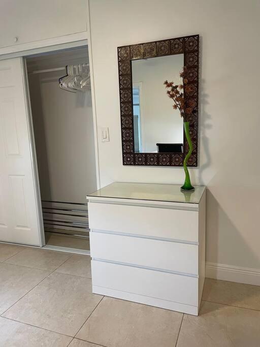 Comfortable Modern Apartment- Central Location. Miami Ngoại thất bức ảnh