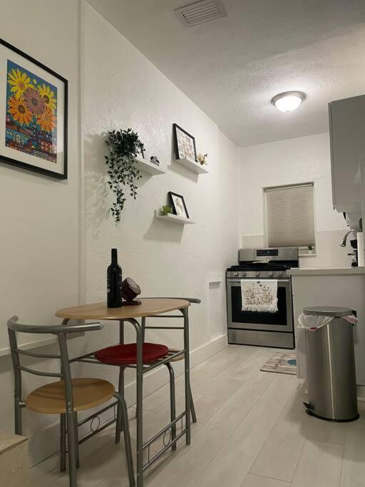 Comfortable Modern Apartment- Central Location. Miami Ngoại thất bức ảnh